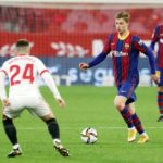 Frenkie de Jong in actie tegen Sevilla