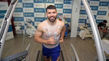 Sergio Agüero ondergaat zijn medische keuring bij FC Barcelona